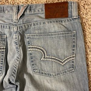 Big Star “Union” style straight leg light denim jeans. Size 36L.  LIKE NEW